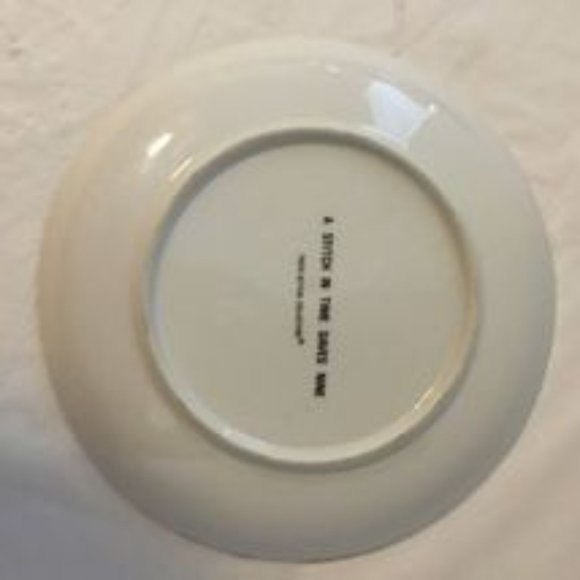 Vintage Rare 70s Ivory 7 1/2" Plates Gold Trim TASTE BETTER COLLECTION Choose 1 - Picture 8 of 11